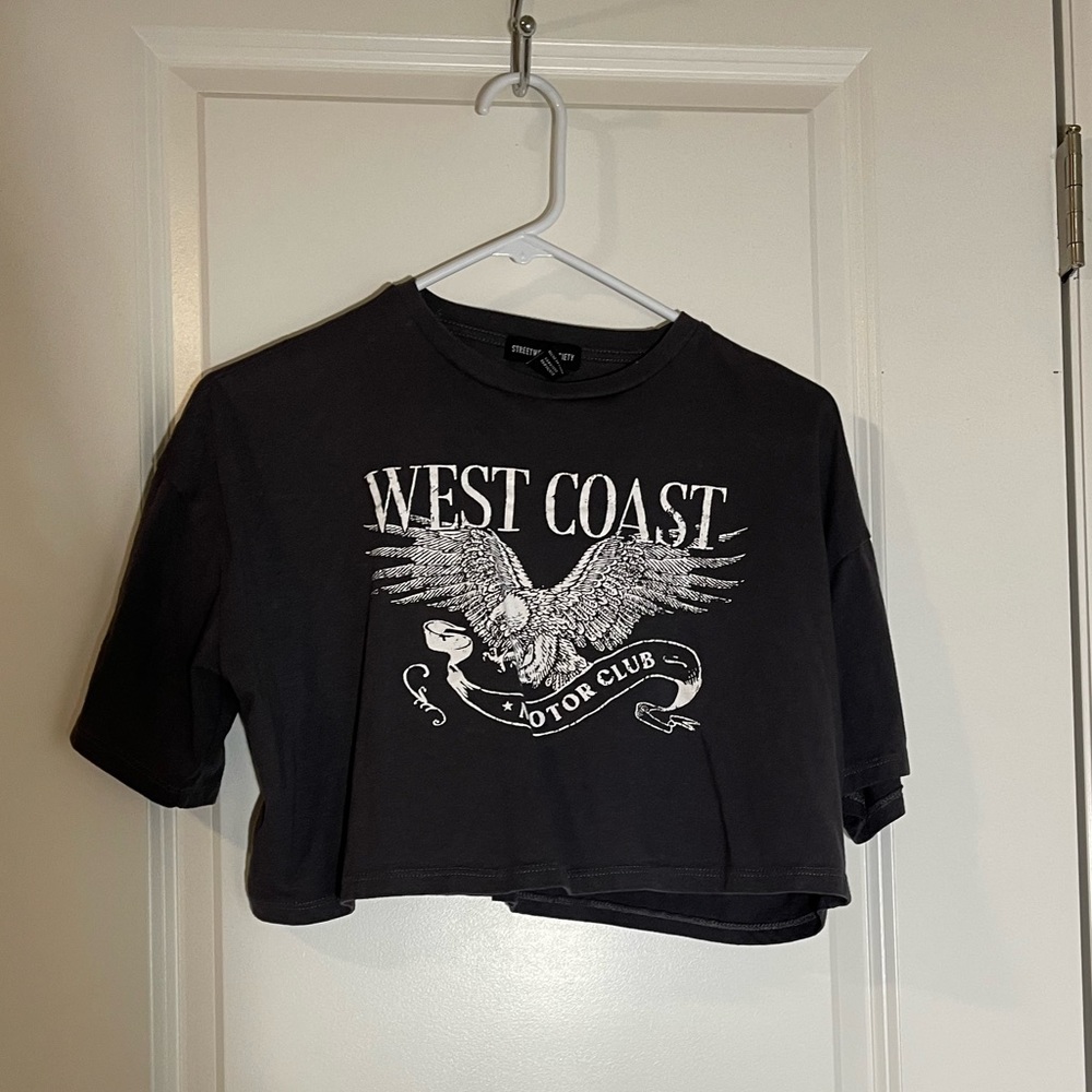 graphic crop top